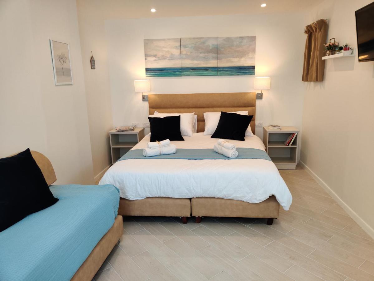 Migdal Luxury Suites Netanya J29 Exterior foto