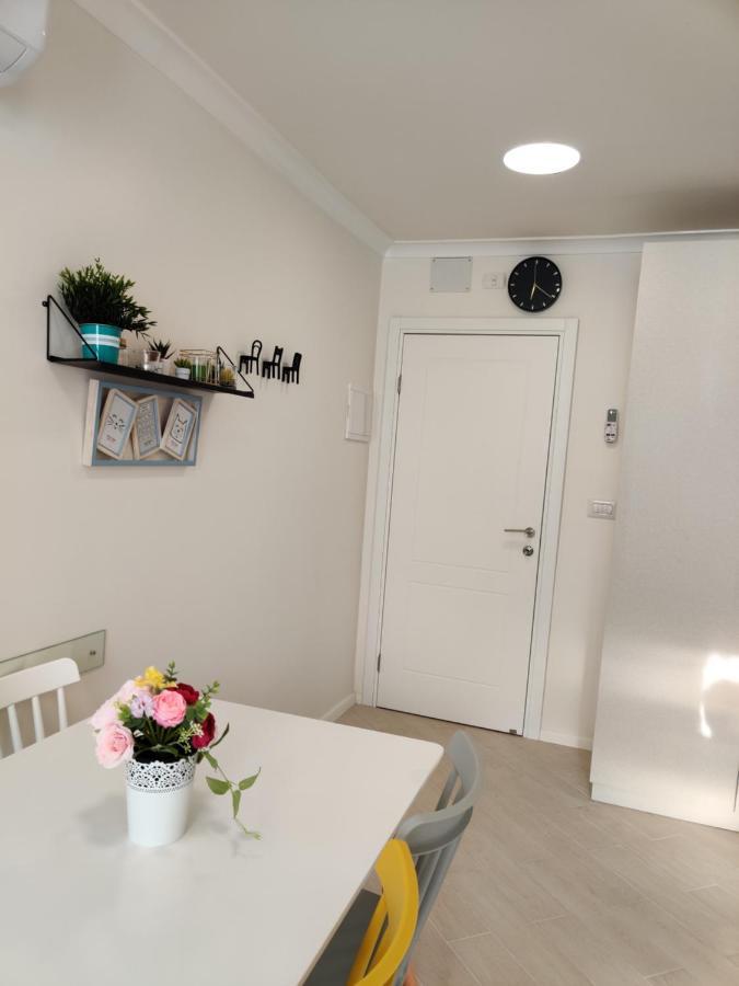 Migdal Luxury Suites Netanya J29 Exterior foto