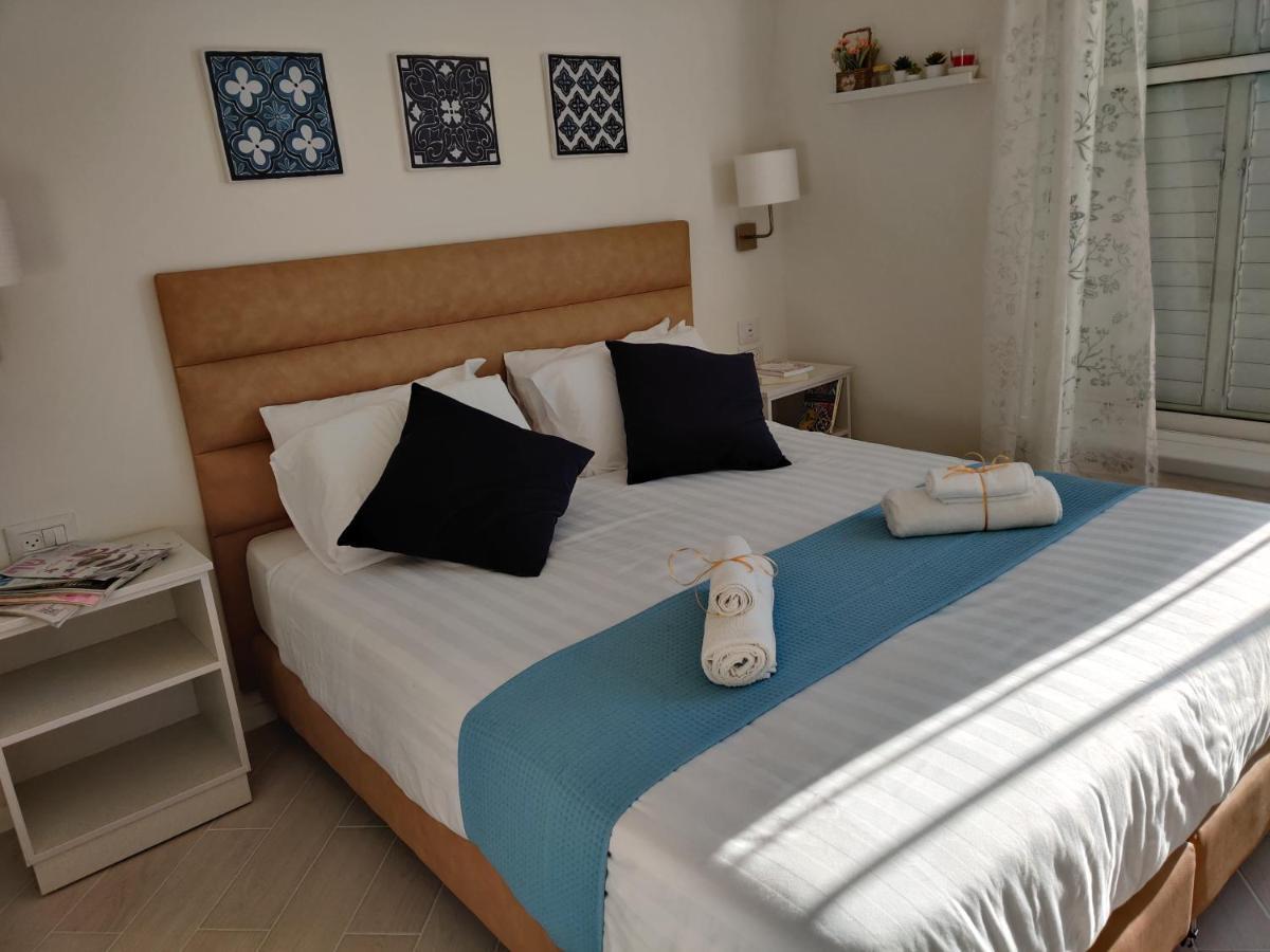 Migdal Luxury Suites Netanya J29 Exterior foto